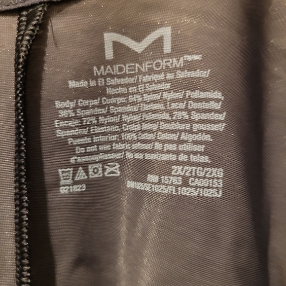 NWT  Maidenform - Slim shaping bodysuit - Picture 4 of 4